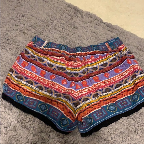 Patterned Shorts - Picture 2 of 2